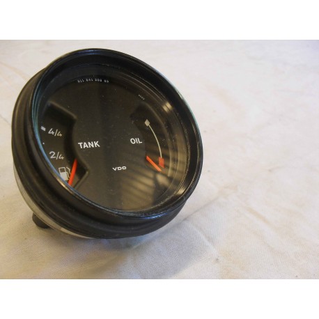 Fuel / Oil Gauge 3.85